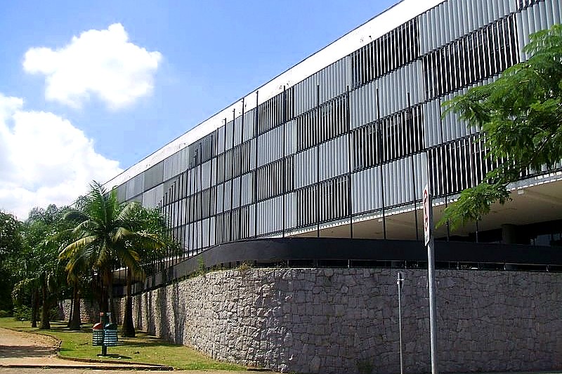 Pavilhão Ciccillo Matarazzo en el Parque Ibirapuera, sede de la Bienal de São Paulo