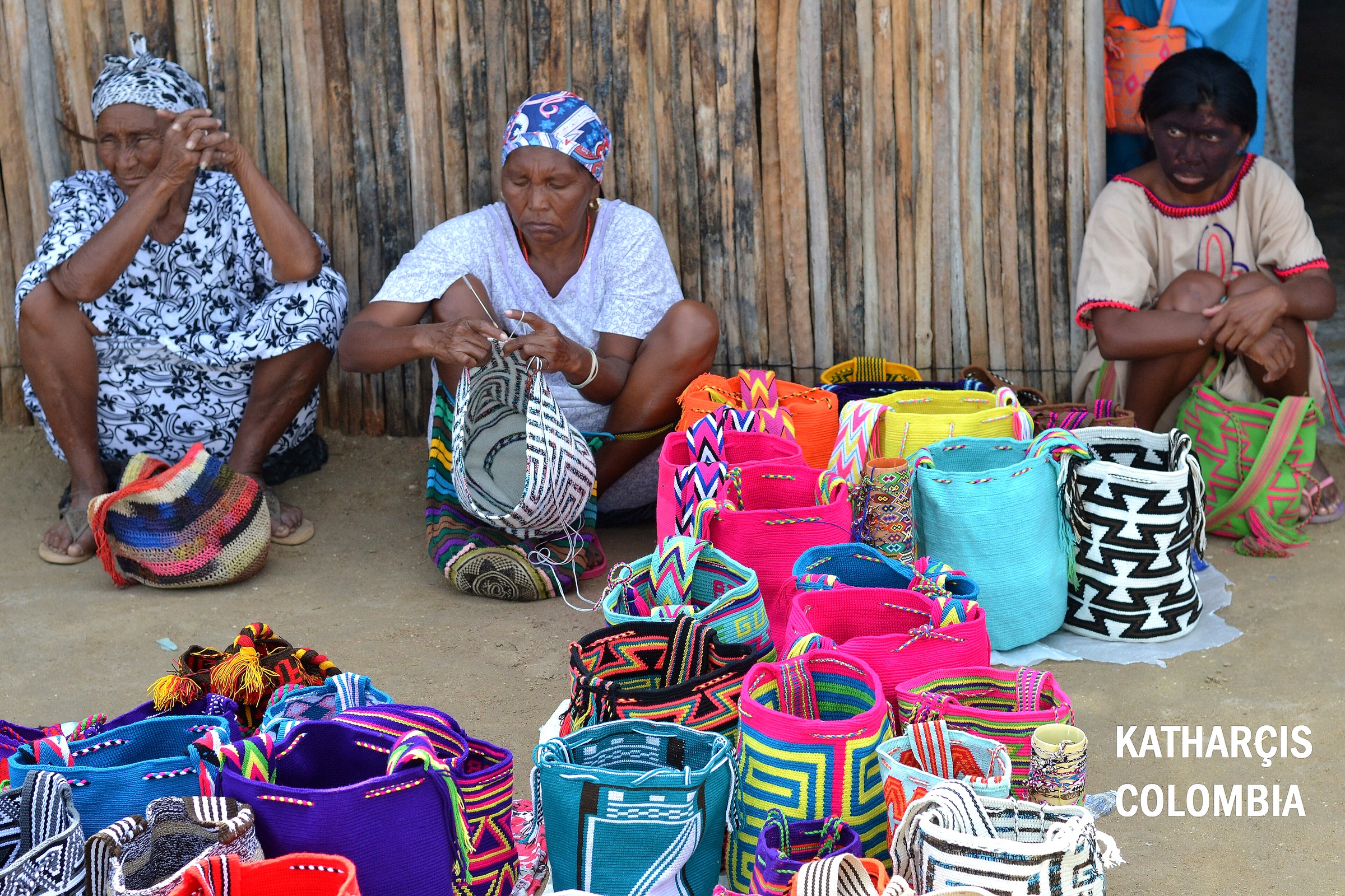 Mochila wayuu (süsü) con kanaas geométricos, La Guajira